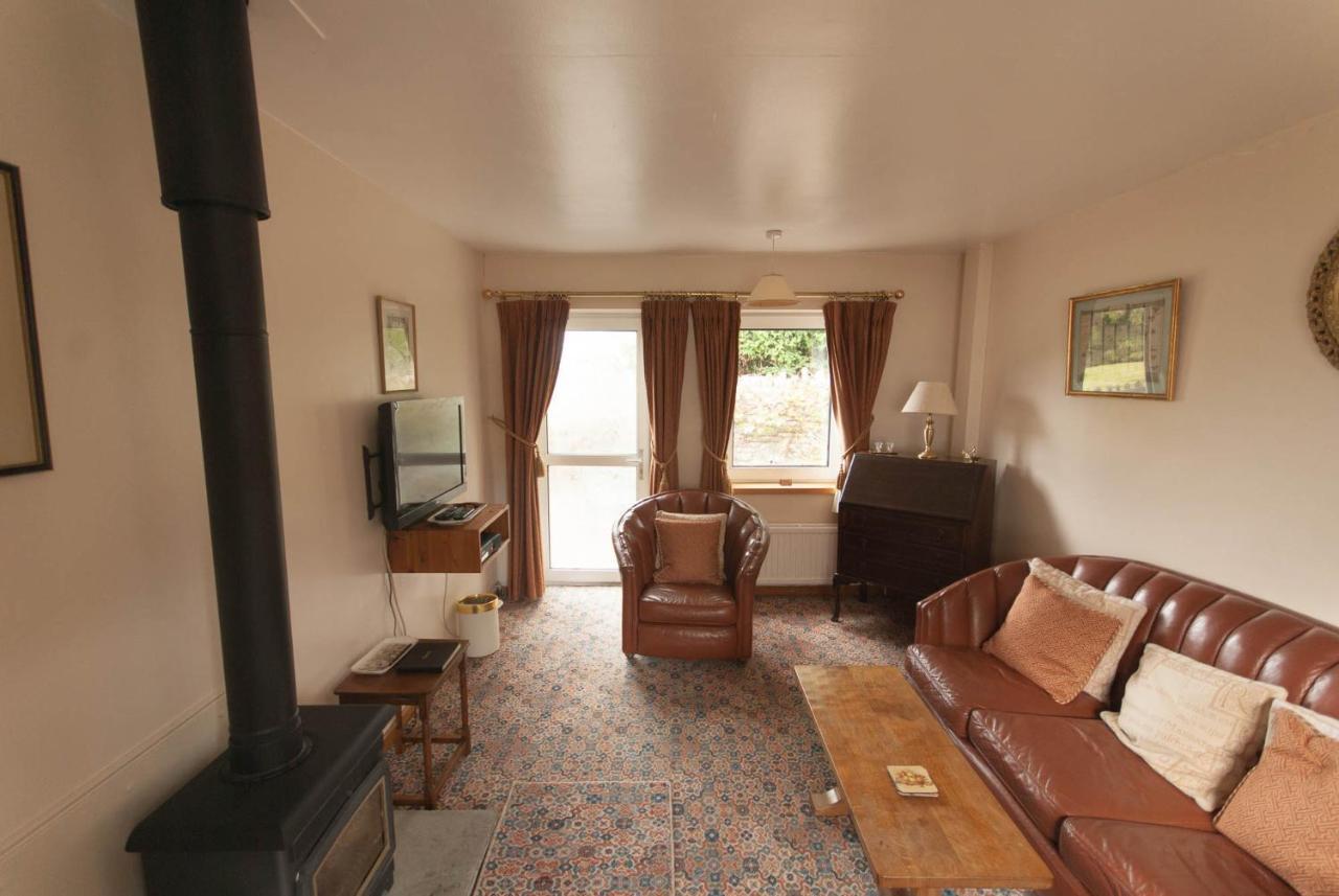 Greyfield Farm Cottages Farmborough Exterior foto